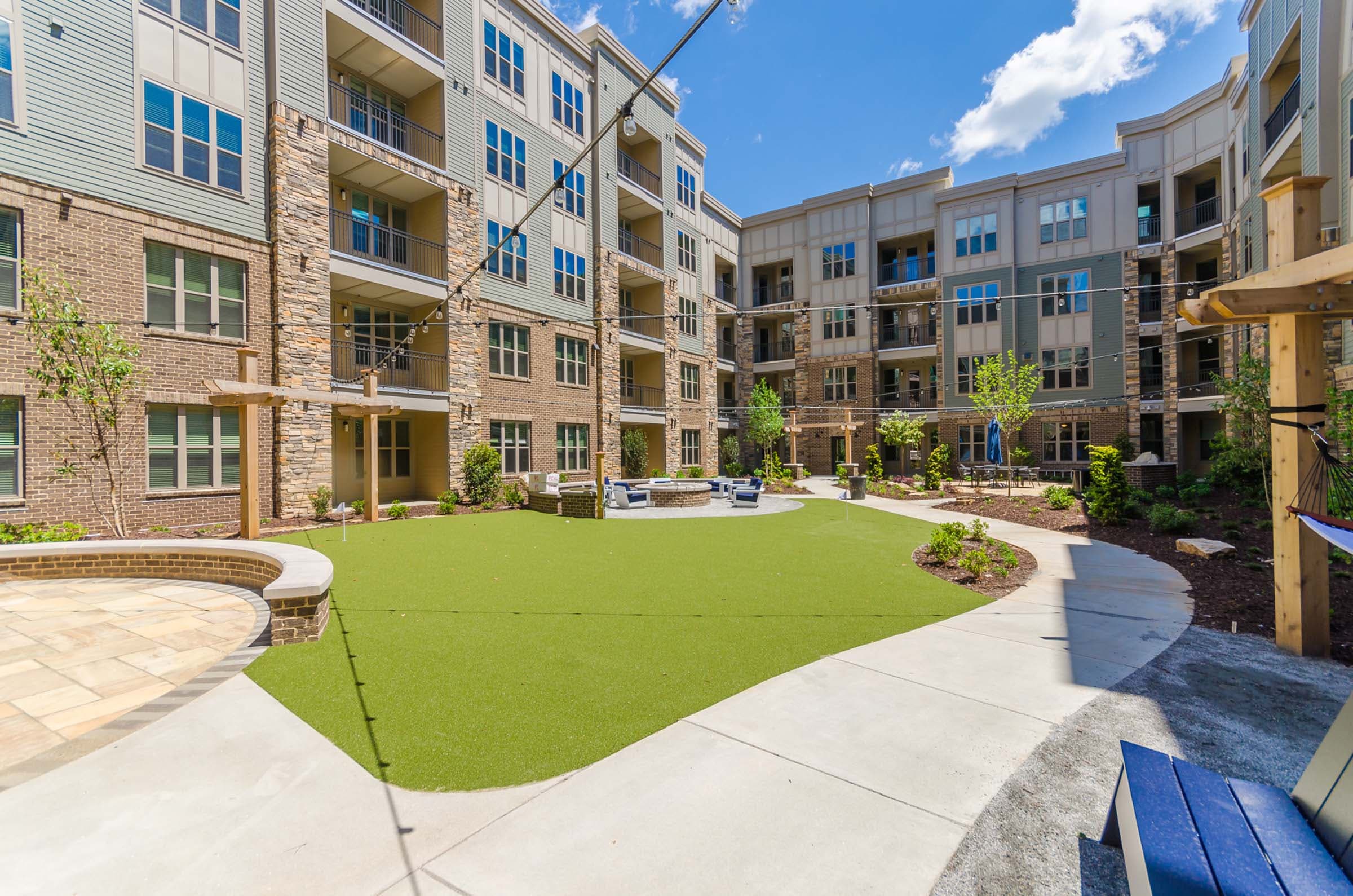 Outdoor Putting Green