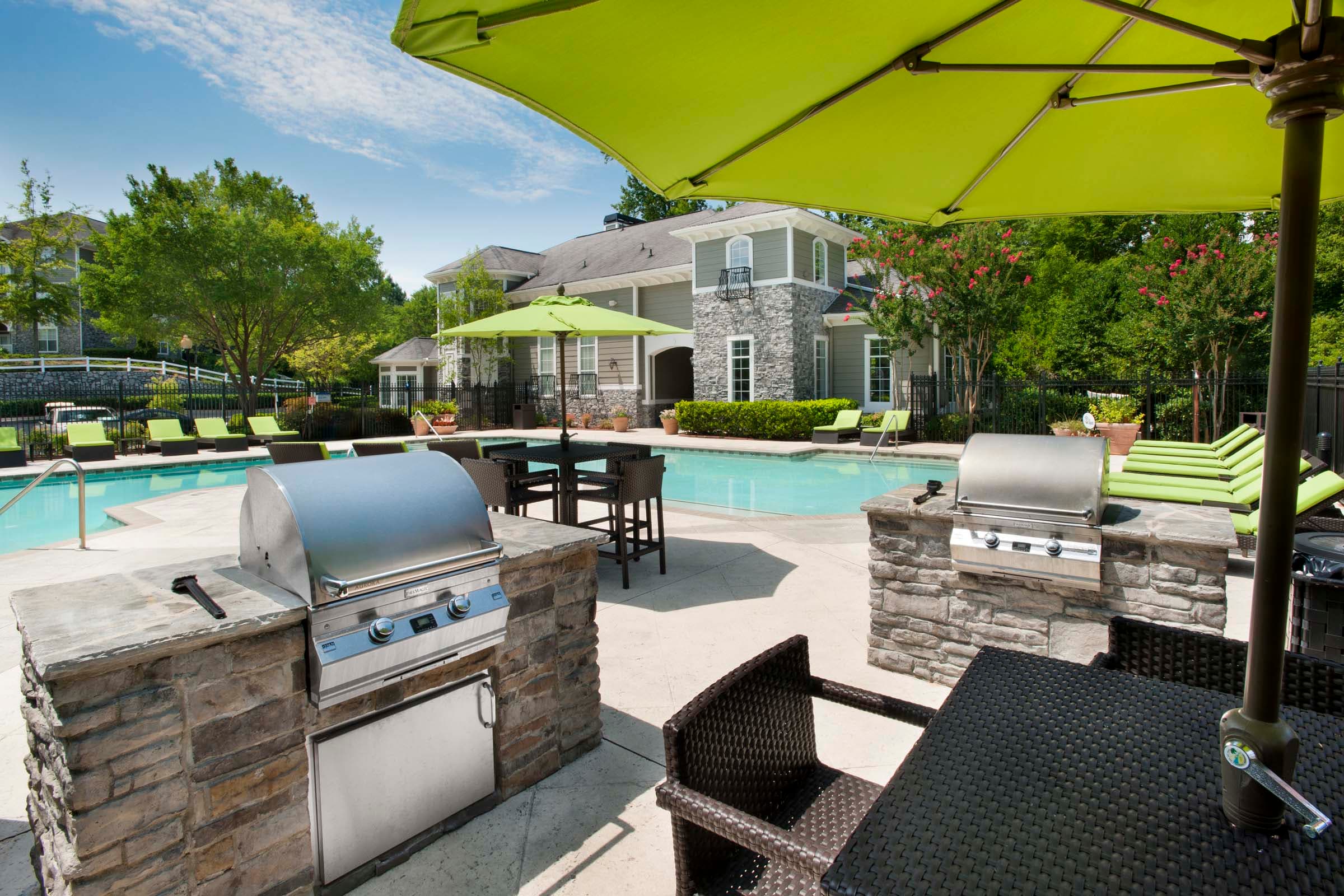 Outdoor BBQ Grills and Dining