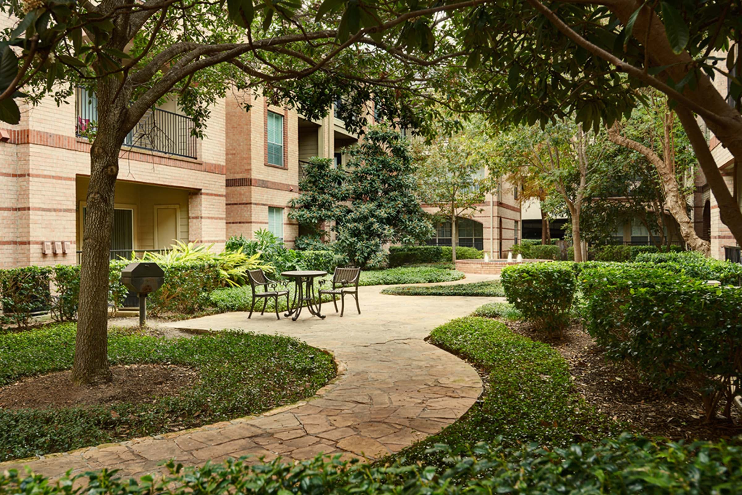 Courtyards with Grills and Dining Area