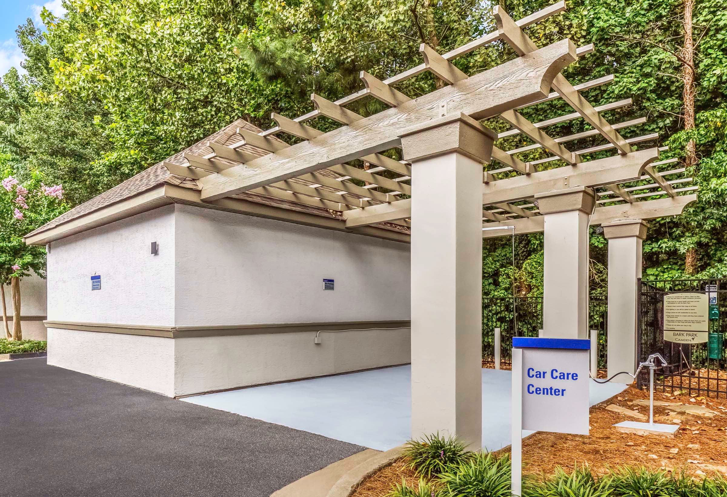 Car Care and Maintenance Center
