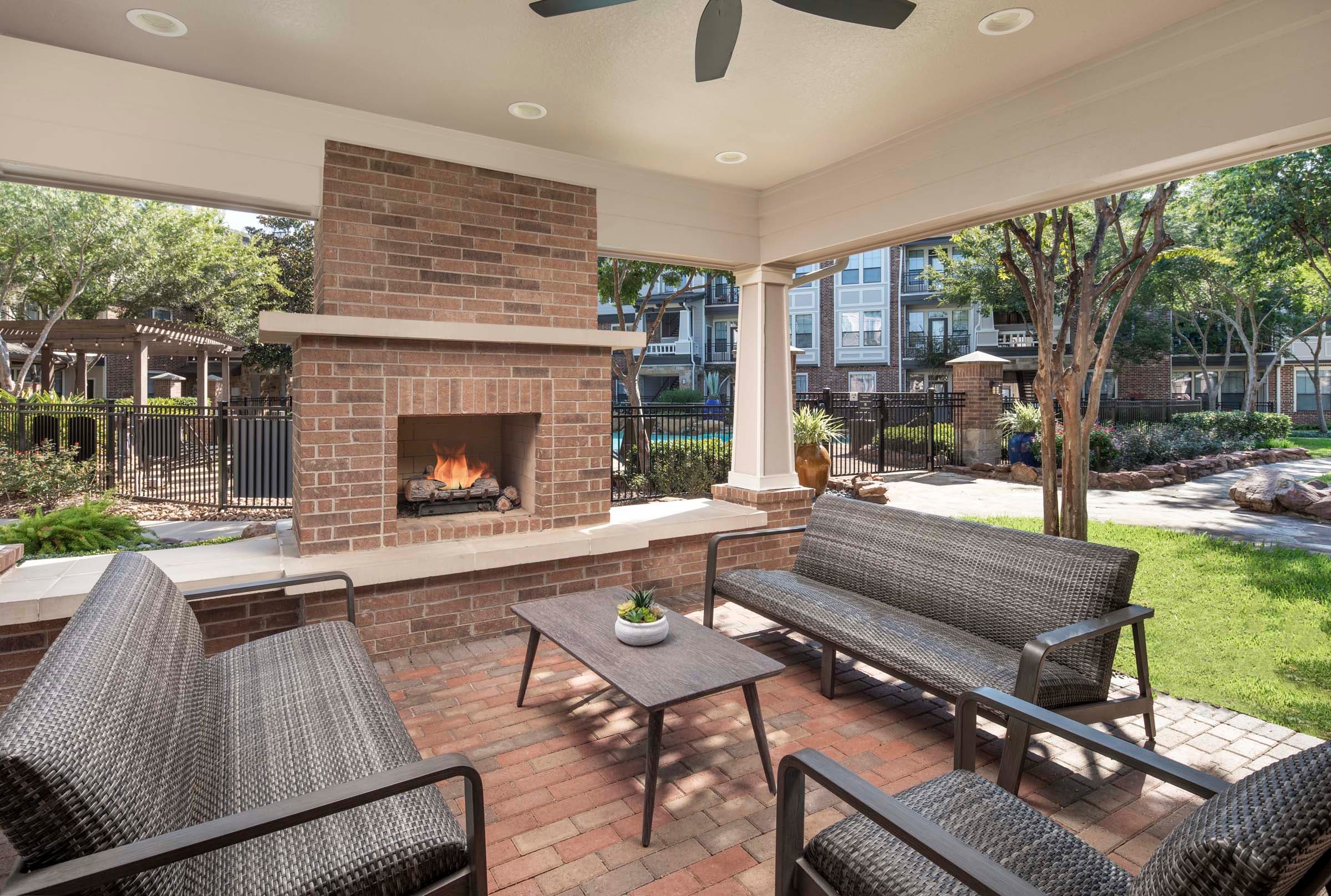 Outdoor Fireplace Lounge